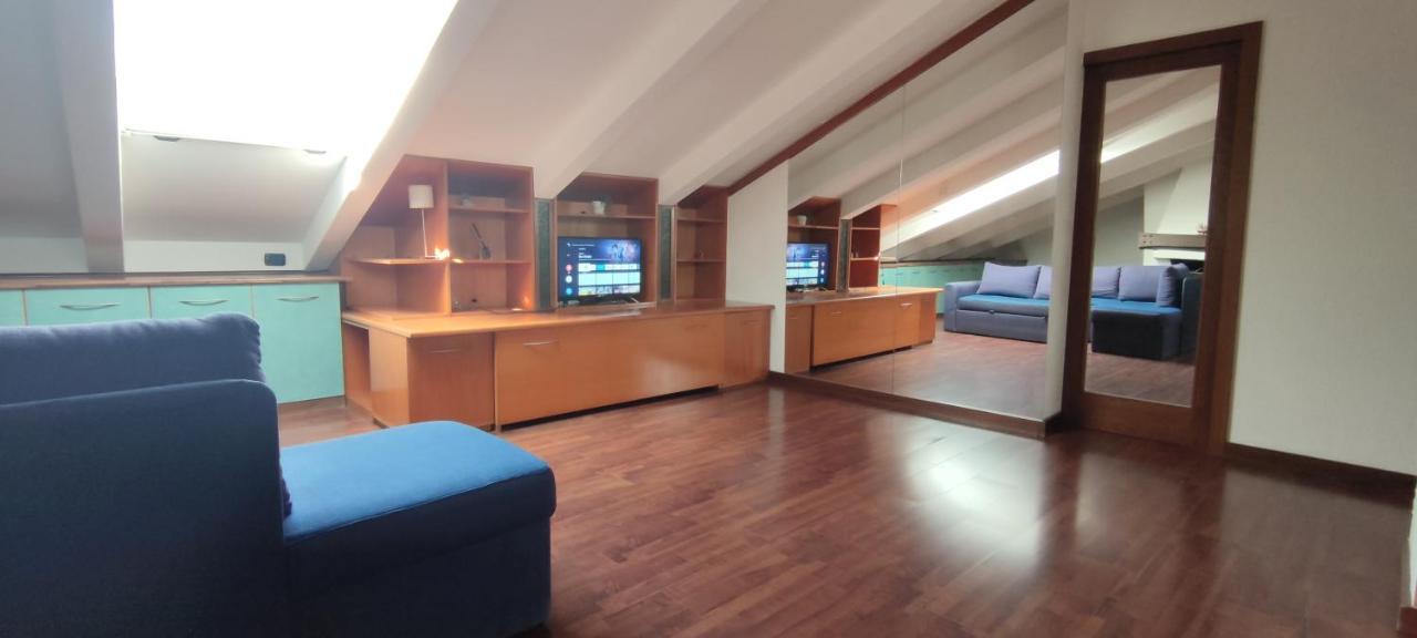 Loft Mansardato Monza Exterior photo
